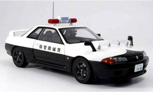 Nissan Skyline R32 1/18 Autoart gtr police japan diecast model cars