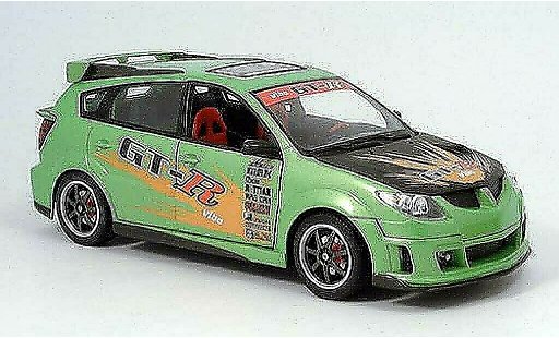 Pontiac Vibe Base 1/18 Yat Ming tuner green 2003 diecast model cars