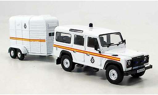 Land Rover Defender Base 1/43 Vanguards Royal Parks Const. police England diecast model cars