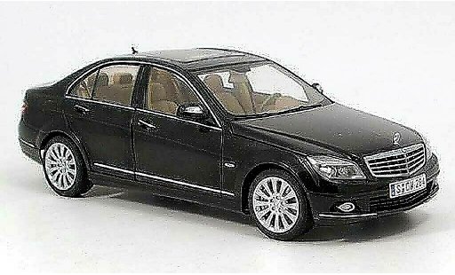 Mercedes Classe C Base 1/18 Autoart (W204) black Elegance diecast model cars