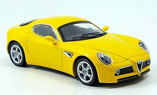 Alfa Romeo 8C competizione 1/43 M4 yellow 2007 diecast model cars