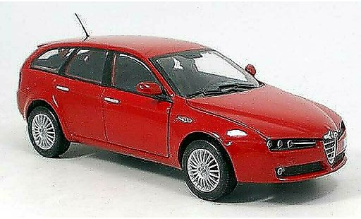Alfa Romeo 159 sportwagon 1/18 Mondo Motors red 2007 diecast model cars