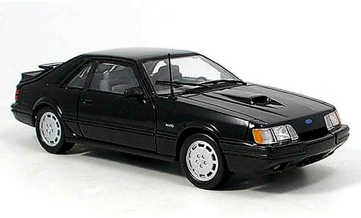 Ford Mustang SVO 1/18 Welly black diecast model cars