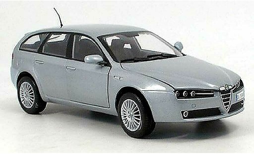 Alfa Romeo 159 sportwagon 1/18 Mondo Motors grey 2007 diecast model cars