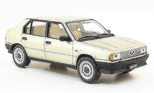 Alfa Romeo 33 1.3 1/43 Pego beige 1983 diecast model cars