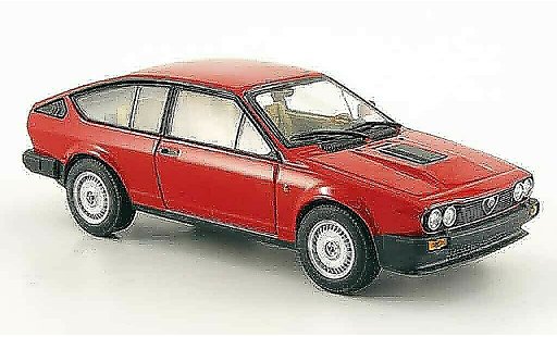 Alfa Romeo Alfetta gtv 1/43 Minichamps V 2.5 v6 red 1983 diecast model cars