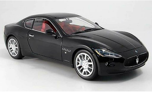 Maserati Gran Turismo S 1/18 Mondo Motors black diecast model cars