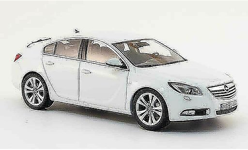 Opel Insignia Base 1/43 Schuco white fliessheck 2008 diecast model cars