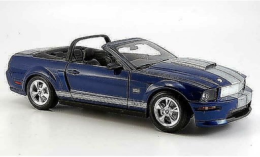 Shelby GT Convertible 1/18 Shelby Collectibles blue bandes greys 2008 diecast model cars