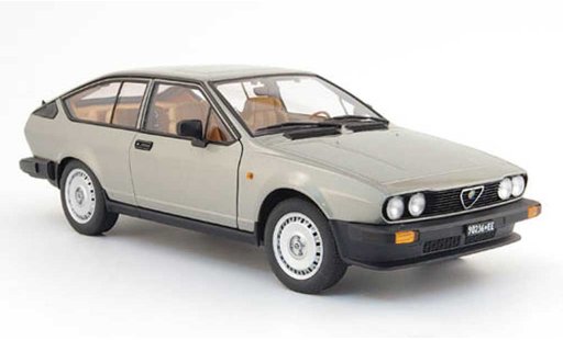Alfa Romeo Alfetta gtv 2.0 1/18 Autoart V alfetta grey 1980 diecast model cars