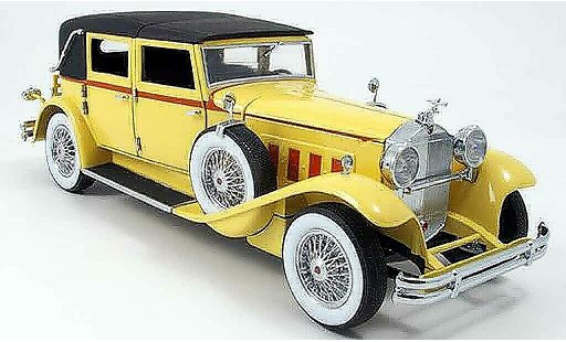Packard 734 Phaeton 1/18 Signature creme yellow 1 diecast model cars