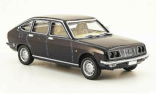 Lancia Beta berline 1/43 Pego blue diecast model cars