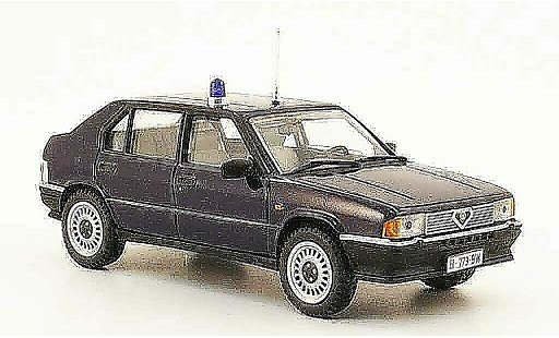 Alfa Romeo 33 polizia 1/43 Pego carabinieri diecast model cars