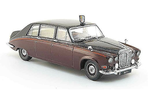 Daimler DS 420 Limousine 1/43 Oxford red black Queen Mother diecast model cars