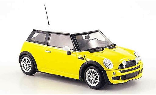 Mini One Base 1/43 Minichamps yellow white avec Aerodynamic Paket 2002 diecast model cars