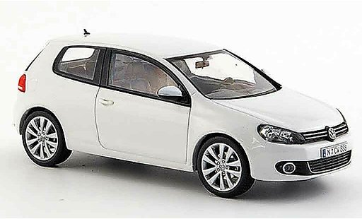 Volkswagen Golf Base 1/43 Schuco white 3 portes concept white diecast model cars