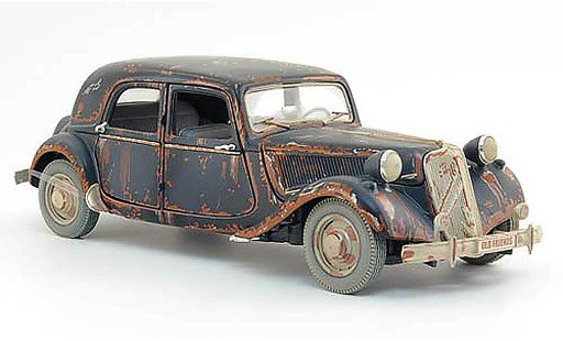 Citroen Traction 15 1/18 Maisto cv traction black rouillee 1952 diecast model cars