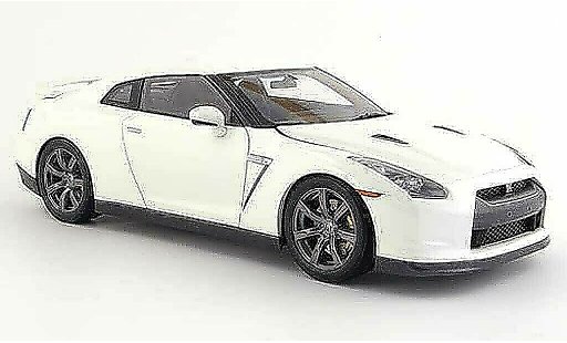 Nissan Skyline R35 1/18 Kyosho gt-r premium edition white diecast model cars