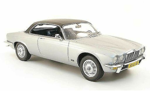 Jaguar XJ Base 1/18 Neo c 4.2 grey metallisee/black 1974 diecast model cars