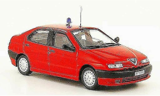 Alfa Romeo 146 polizia 1/43 Pego vigli del fueco pompier diecast model cars