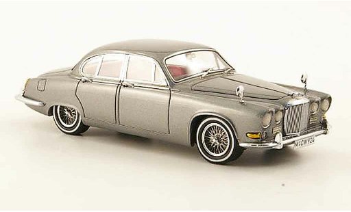 Jaguar 420 420G 1/43 Neo grey edition liavecee 300 1967 diecast model cars