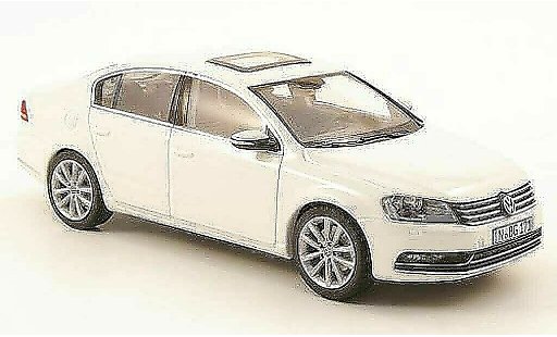 Volkswagen Passat B7 1/43 Schuco white 2011 diecast model cars