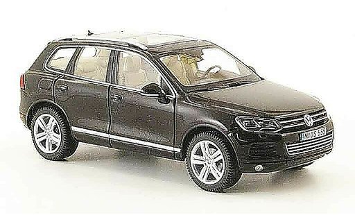 Volkswagen Touareg Base 1/43 Schuco ii black 2010 diecast model cars