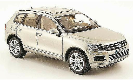 Volkswagen Touareg Base 1/43 Schuco grey 2010 diecast model cars