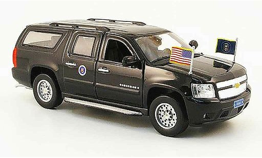 Chevrolet Suburban special edition 1/43 Luxury Die Cast Presidential black 2009 2010 diecast model cars