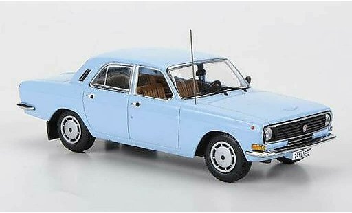 Gaz M24 24-10 1/43 IST Models 10 blue 1985 diecast model cars
