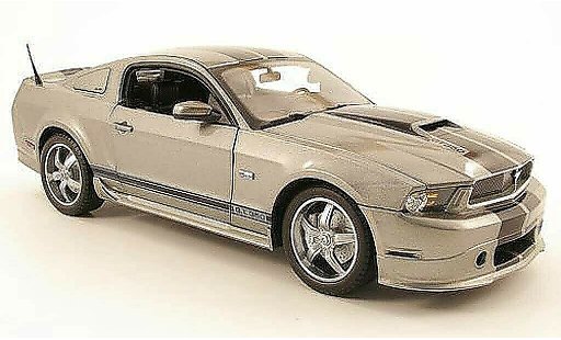 Shelby GT 350 2011 1/18 Shelby Collectibles grey/black diecast model cars