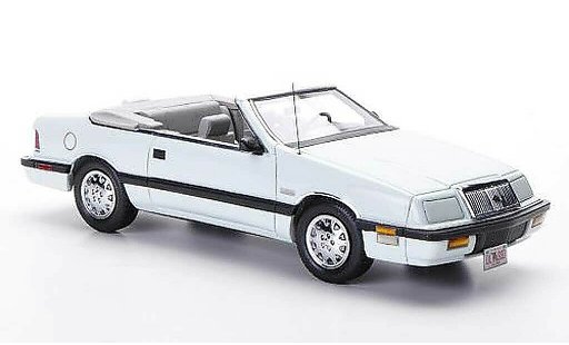Chrysler Le Baron Convertible 1/43 American Excellence 1990 white limited Auflage 500 piece diecast model cars