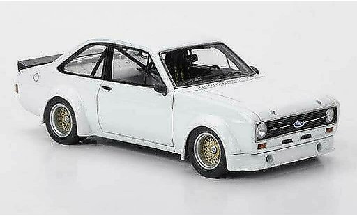 Ford Escort Berlina 1/43 Neo Gr.2 white limited edition 1976 diecast model cars