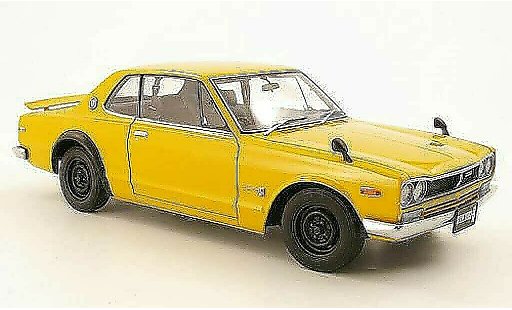 Nissan Skyline 2000 1/18 Autoart GTR (KPGC10) yellow RHD 1969 diecast model cars