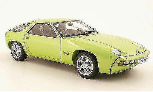 Porsche 928 1977 1/18 Autoart green diecast model cars