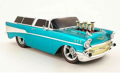 Chevrolet Nomad Station Wagon 1/18 M2 Machines turquoise/beige 1957 diecast model cars