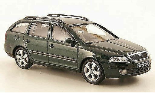 Skoda Octavia Combi 1/43 Abrex green diecast model cars