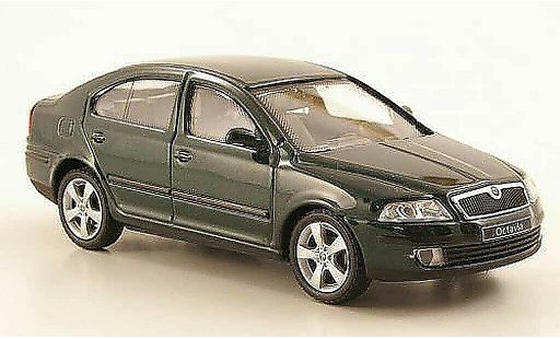 Skoda Octavia Limousine 1/43 Abrex green diecast model cars
