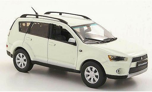 Mitsubishi Outlander Base 1/43 Vitesse white 2010 diecast model cars