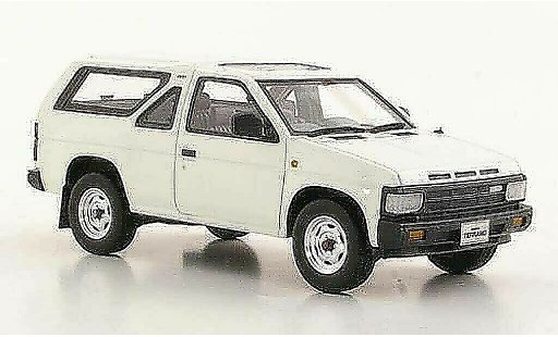 Nissan Terrano Base 1/43 Hi Story (R3M) white 3-portes RHD 1986 diecast model cars