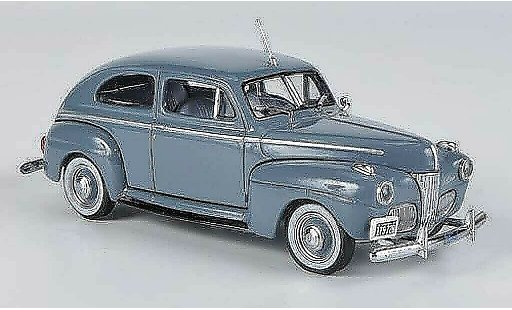 Ford Super Deluxe Berline 1/43 American Heritage Models grey 1941 diecast model cars