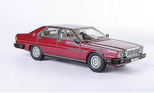 Maserati Quattroporte Base 1/43 Neo III red limited Auflage 300 piece 1978 diecast model cars