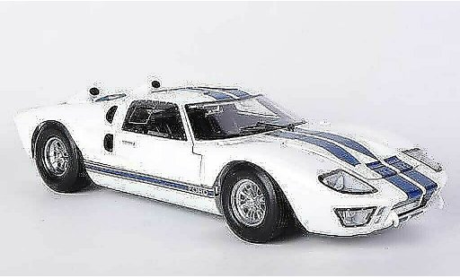 Ford GT40 Mk II 1/18 Shelby Collectibles GT 40 MkII white/blue 1966 diecast model cars