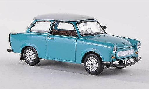 Trabant 601 Base 1/43 IST Models blue/white diecast model cars