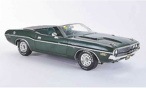 Dodge Challenger 1970 1/18 Greenlight Hemi Convertible R/T green diecast model cars