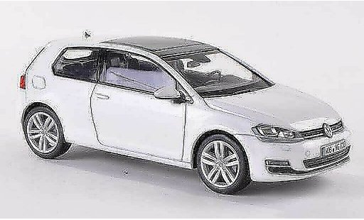 Volkswagen Golf Base 1/43 Herpa white 3-Turer 2013 diecast model cars
