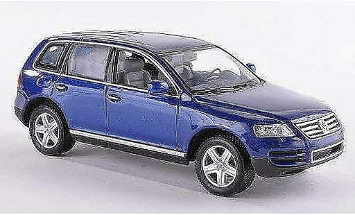 Volkswagen Touareg Base 1/43 Minichamps blue 2002 diecast model cars