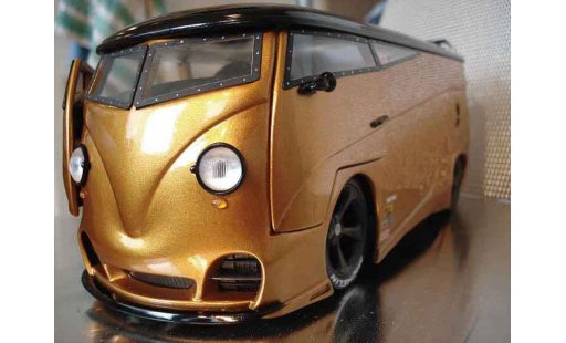 Volkswagen Combi Base 1/18 Solido techart rs diecast model cars