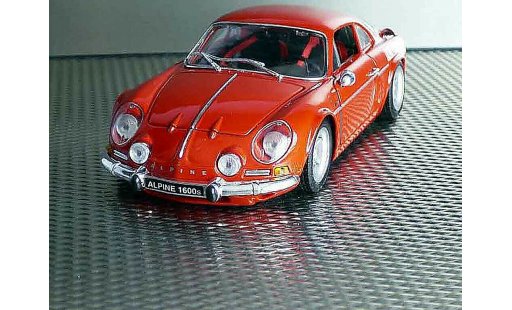 Alpine A110 1600 s 1/18 Maisto 1600s red diecast model cars