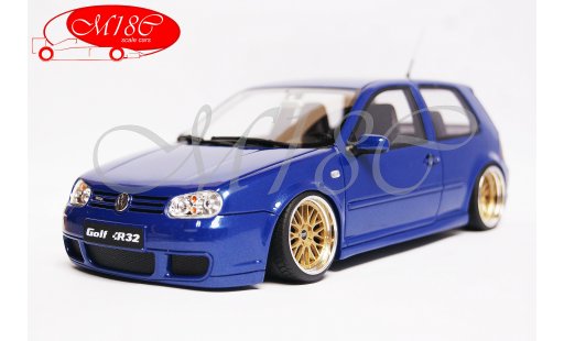 Volkswagen Golf R32 1/18 Ottomobile blue jantes BBS 19 pouces bords larges diecast model cars